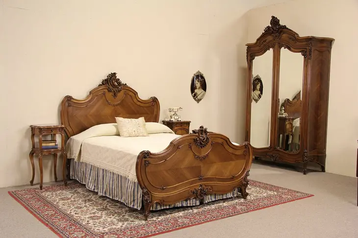 French Queen Size 4 Pc. Antique 1900 Carved Walnut Bedroom Set