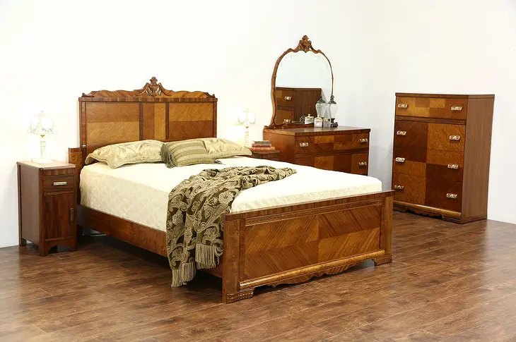 Art Deco 1935 Vintage 5 pc. Queen Size Bedroom Set, Bed, 2 Chests, Nightstands