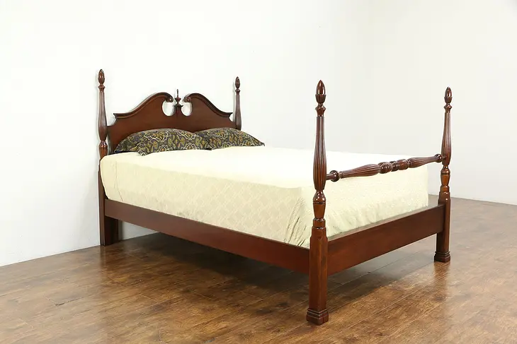 Traditional Mahogany Vintage Queen Size Poster Bed, Acorn Finials #34695