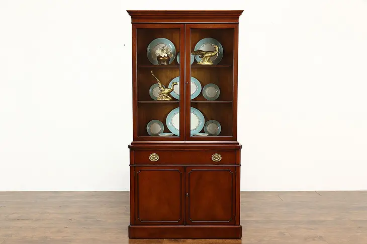 Georgian Style Vintage Mahogany China or Display Cabinet, Bookcase Drexel #41162