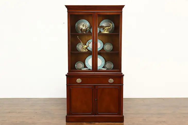 Georgian Style Vintage Mahogany China or Display Cabinet, Bookcase Drexel #41162