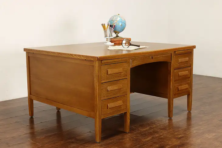 Traditional Vintage Oak Office or Library Partner Desk, Lincoln Chicago #41981