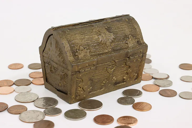 Cast Iron Antique Treasure Chest Coin Bank #43064