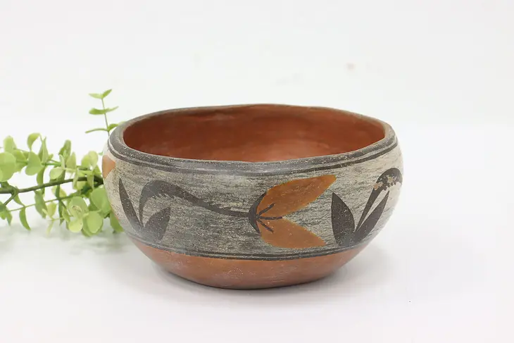 Native American Antique Santo Domingo Pueblo Pottery Chili Bowl #43386