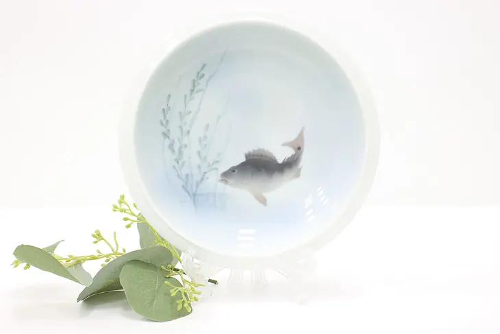 Danish Vintage Shallow Bowl with Fish, Royal Copenhagen #44288