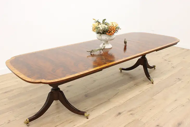 Georgian Design Vintage Banded Mahogany Dining Table, 4 Leaves, Stickley #44475