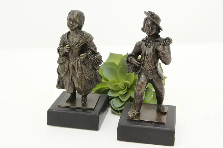 Pair of Victorian Antique Bronze Statues Couple Sculptures #46452