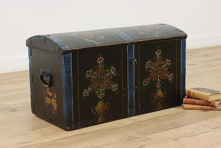 Farmhouse Rosemaling Painted Antique Immigrant Trunk Chest #46319
