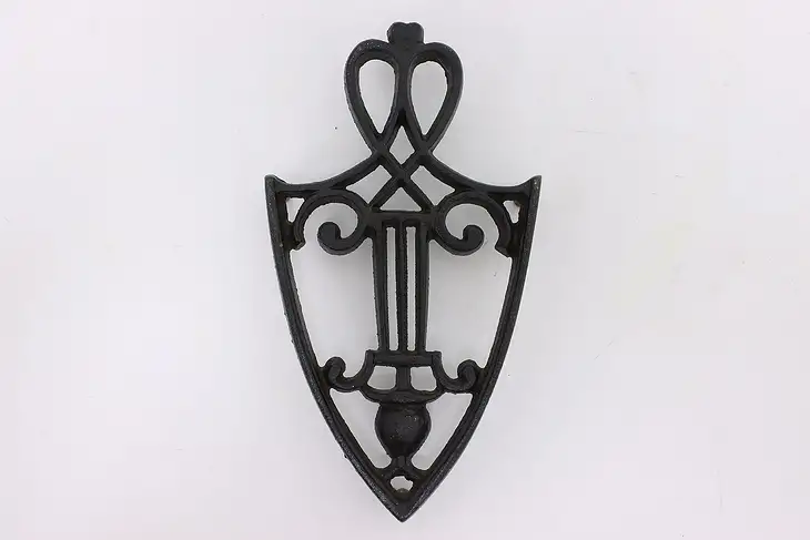 Farmhouse Antique Arrow-Shaped Cast Iron Fireplace Trivet #46901