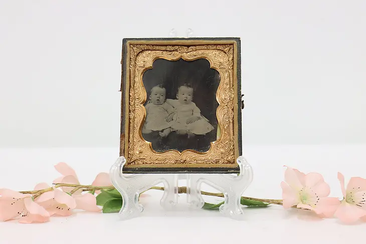 Victorian Antique 1840s Daguerreotype Photograph Twin Babies #44917