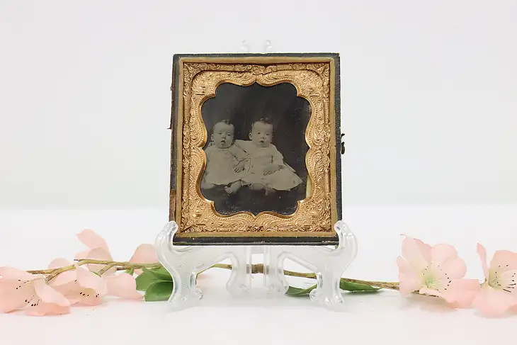 Victorian Antique 1840s Daguerreotype Photograph Twin Babies #44917