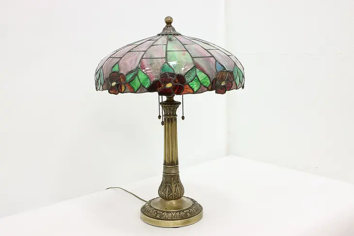Classical Design Antique Leaded Stained Glass Table Lamp #48236