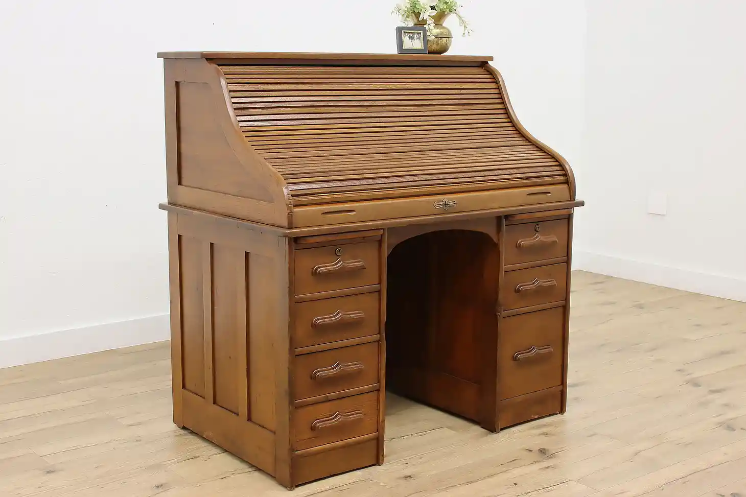 Victorian S Curve Antique Oak Office Library Roll Top Desk