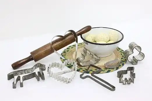 Set of 8 Antique Farmhouse Tin Cookie Cutters #54192