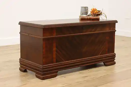 Art Deco Vintage Cedar Lined Blanket Chest w/ Tray, Caswell #56078