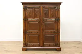Gothic Design Antique 1700 Oak Armoire Wardrobe Coat of Arms #52992