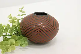 Mata Ortiz Mexican Pottery Vase, Pedregon #50039