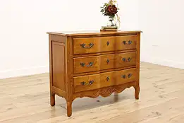 Country French Vintage Maple Dresser or Chest, Ethan Allen #56216