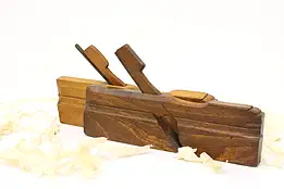 Pair Antique Farmhouse Carpenter Woodworker Molding Planes #44427