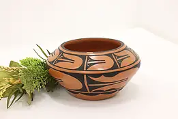 Santo Domingo Pueblo Vintage Painted Pottery Vase, Coriz #56024