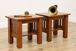 Pair of Arts & Crafts Mission Oak Vintage Lamp, Side Tables #59917