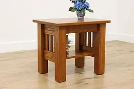 Arts & Crafts Mission Oak Vintage End or Side Table #59916