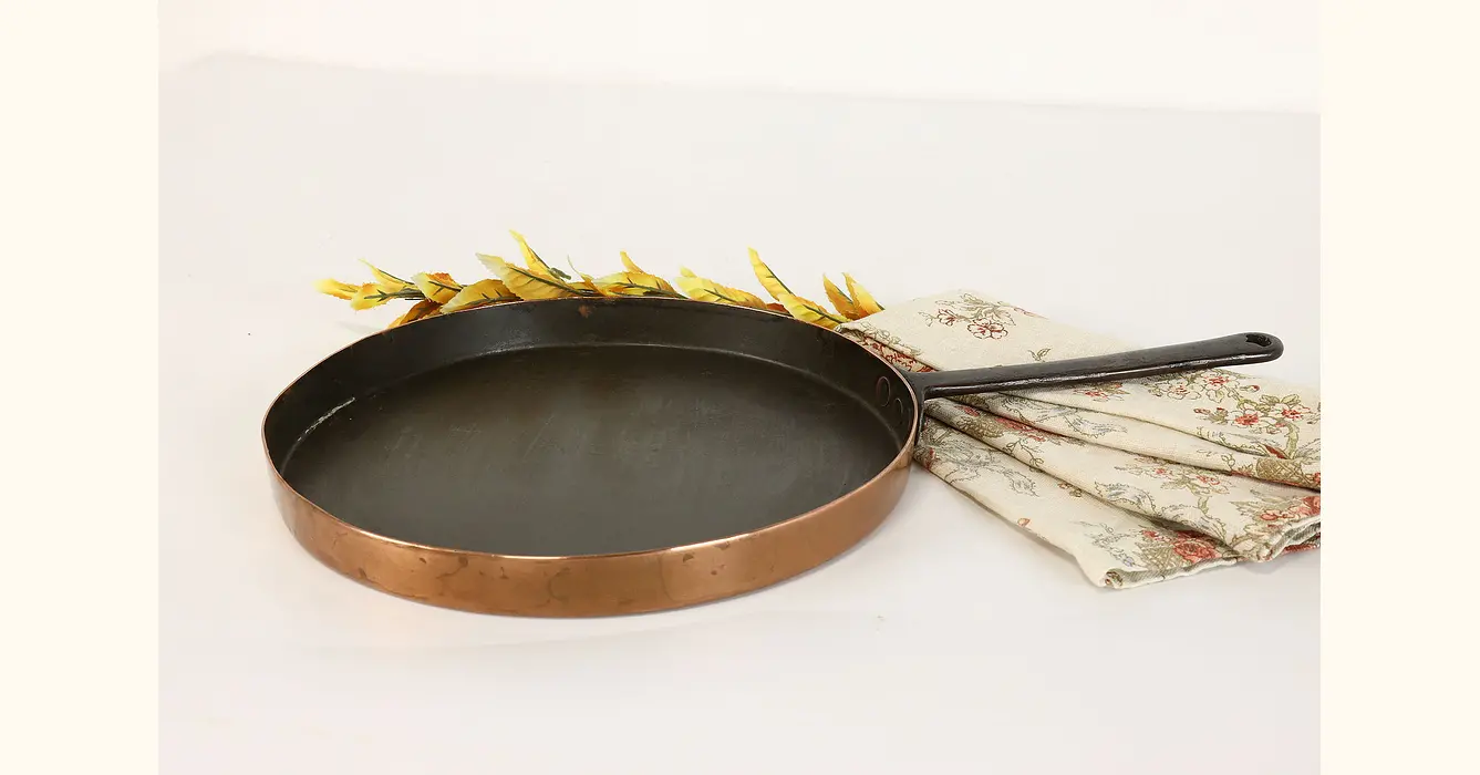 Antique Scarce Handmade Copper Cooking Flat Fry Pan Antique Copper