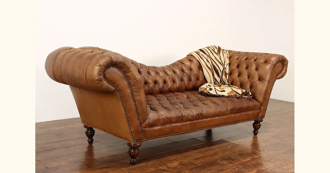 Chesterfield Tufted Leather Traditional Legs