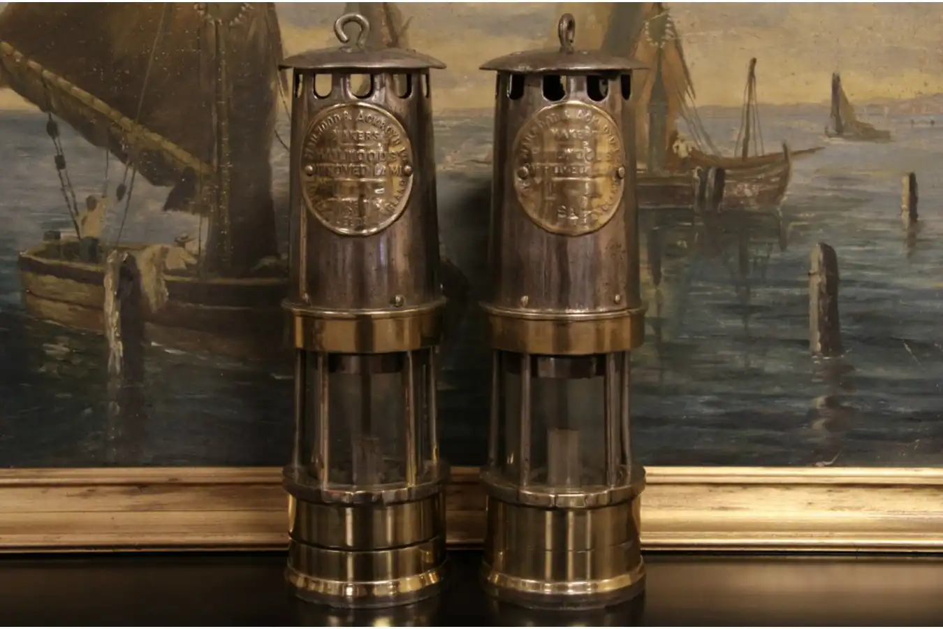 ライト・ランタン British Coal Mining Miner's Lamp lamps680m.jpg.webp?v=1637621925
