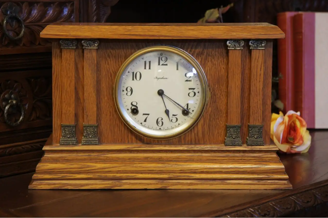 Ingraham Victorian Antique Oak Mantel Clock
