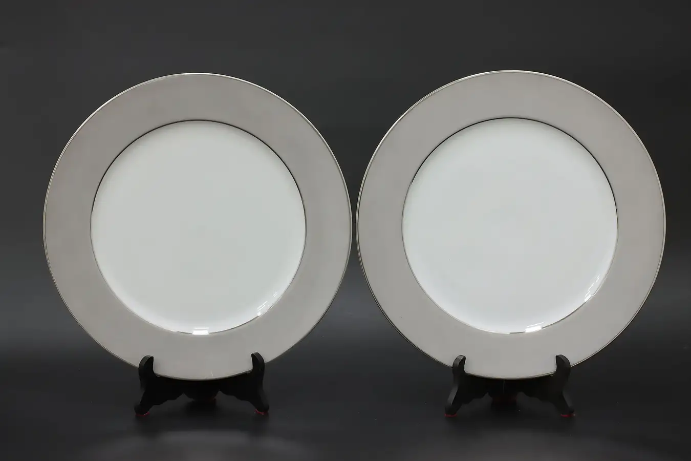 Main image of Pair of Midcentury Modern Vintage Dinner Plates, Sango