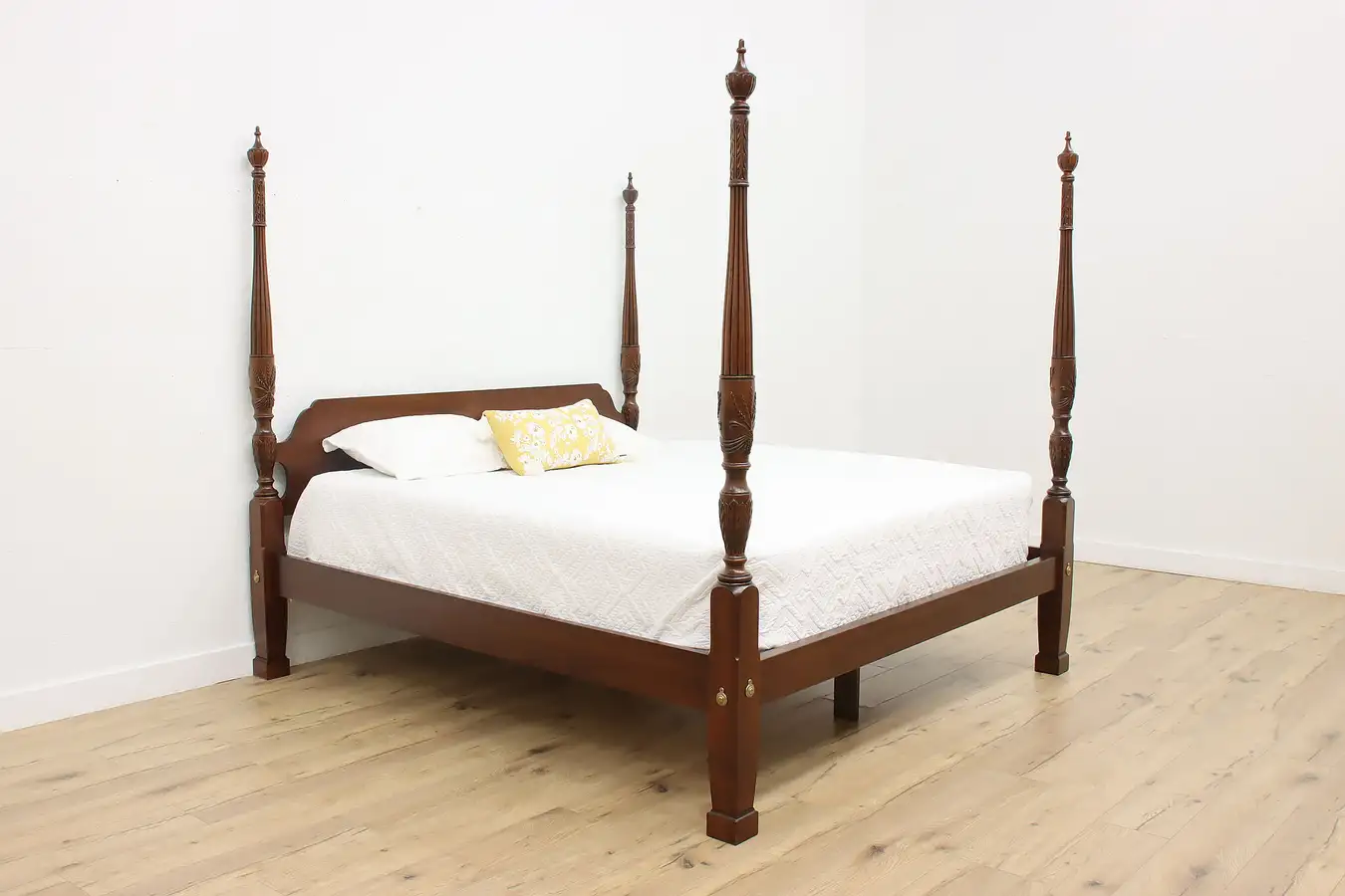 Main image of Georgian Vintage Cherry 4 Poster King Size Bed, Knob Creek