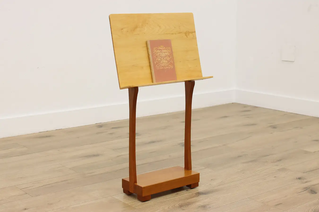 Main image of Farmhouse Vintage Maple Church Low Music or Book Stand