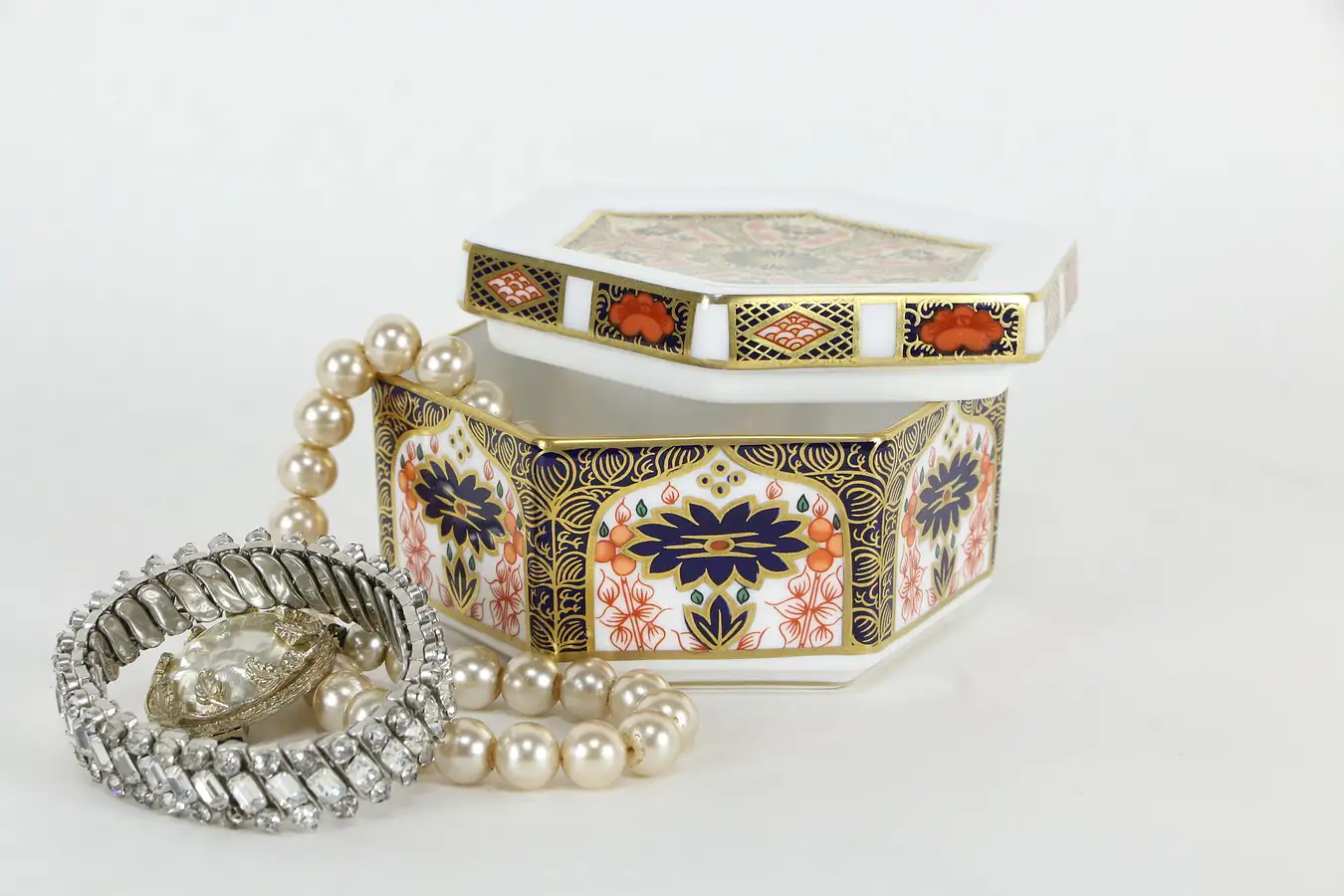 Main image of Traditional Imari Royal Crown Derby 6 Sided Covered Box