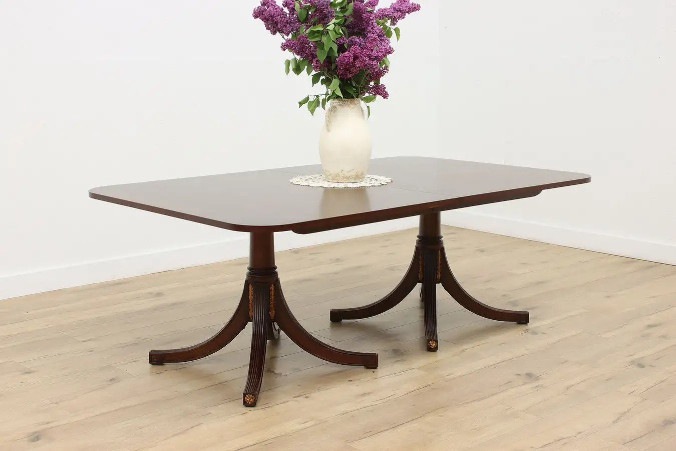 Main image of Traditional Vintage Mahogany & Yew Dining Table, Kittinger