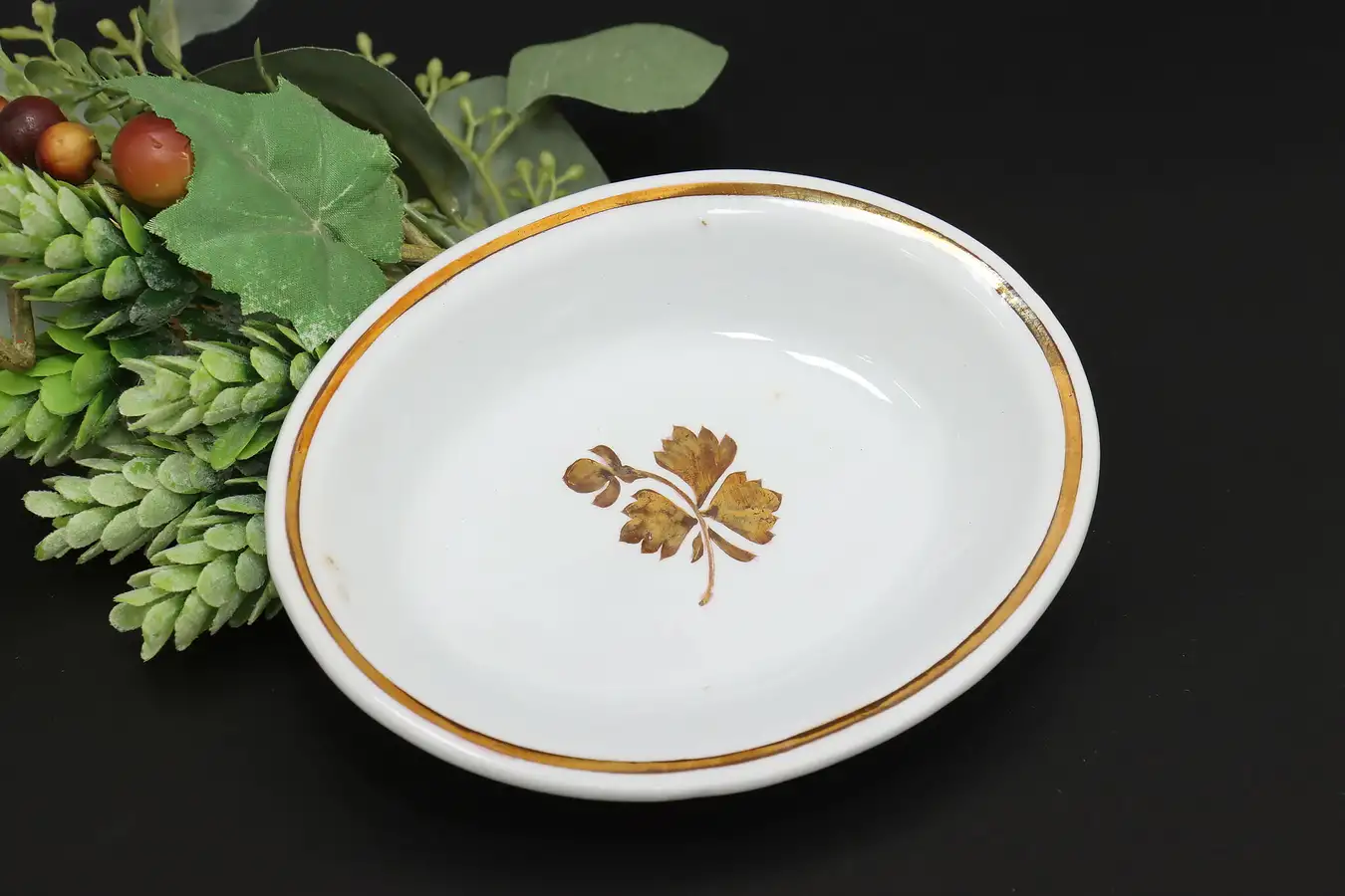 Main image of English Victorian Antique Oval Tea Leaf Soap Dish, Wilkinson