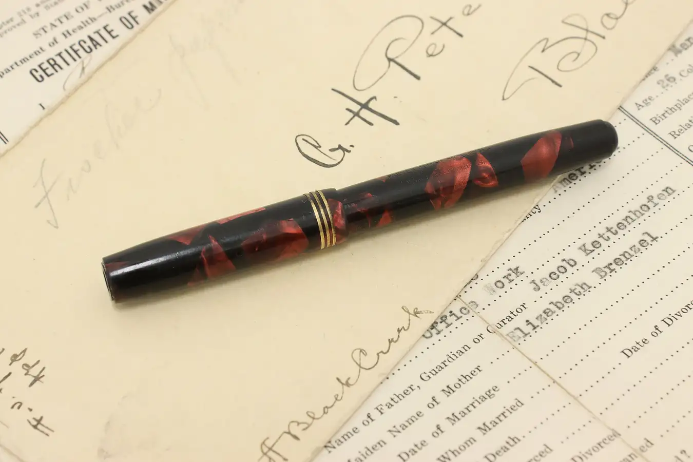 Main image of Parker Vintage Deluxe Challenger Fountain Pen