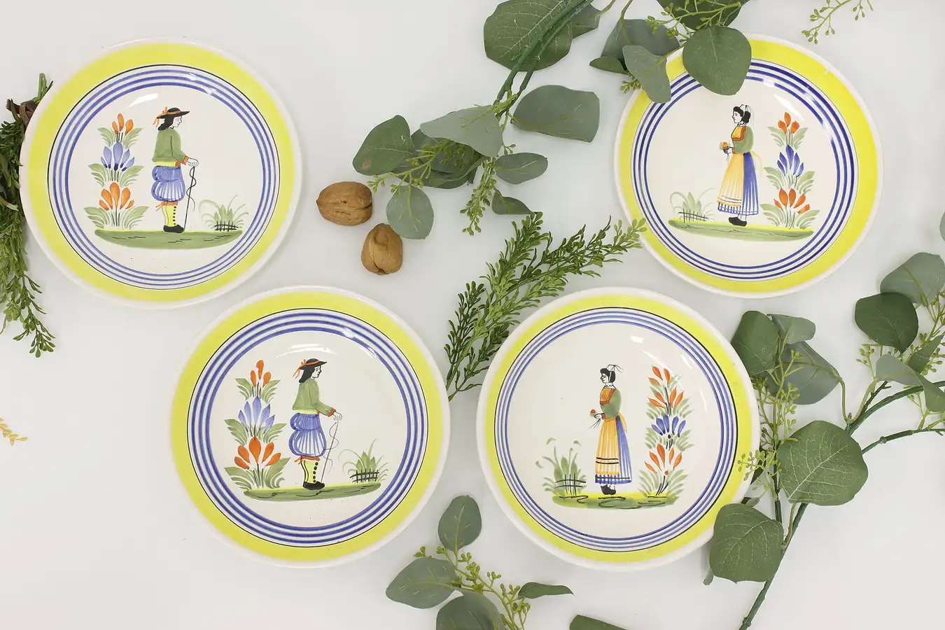 Main image of Set 4 French Quimper Vintage Hand Painted Soup Salad Bowls