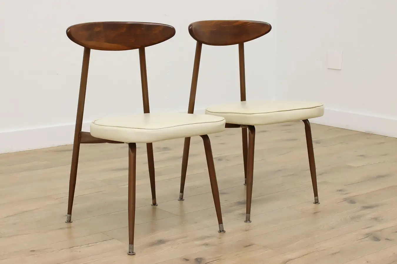 Main image of Pair of Midcentury Modern 60s Vintage Chairs Viko Baumritter