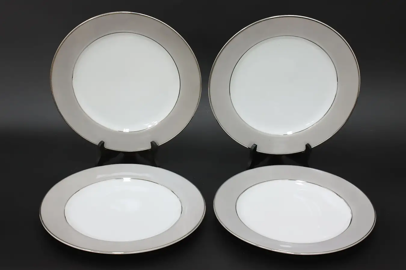 Main image of Set of 4 Midcentury Modern Vintage Dinner Plates, Sango