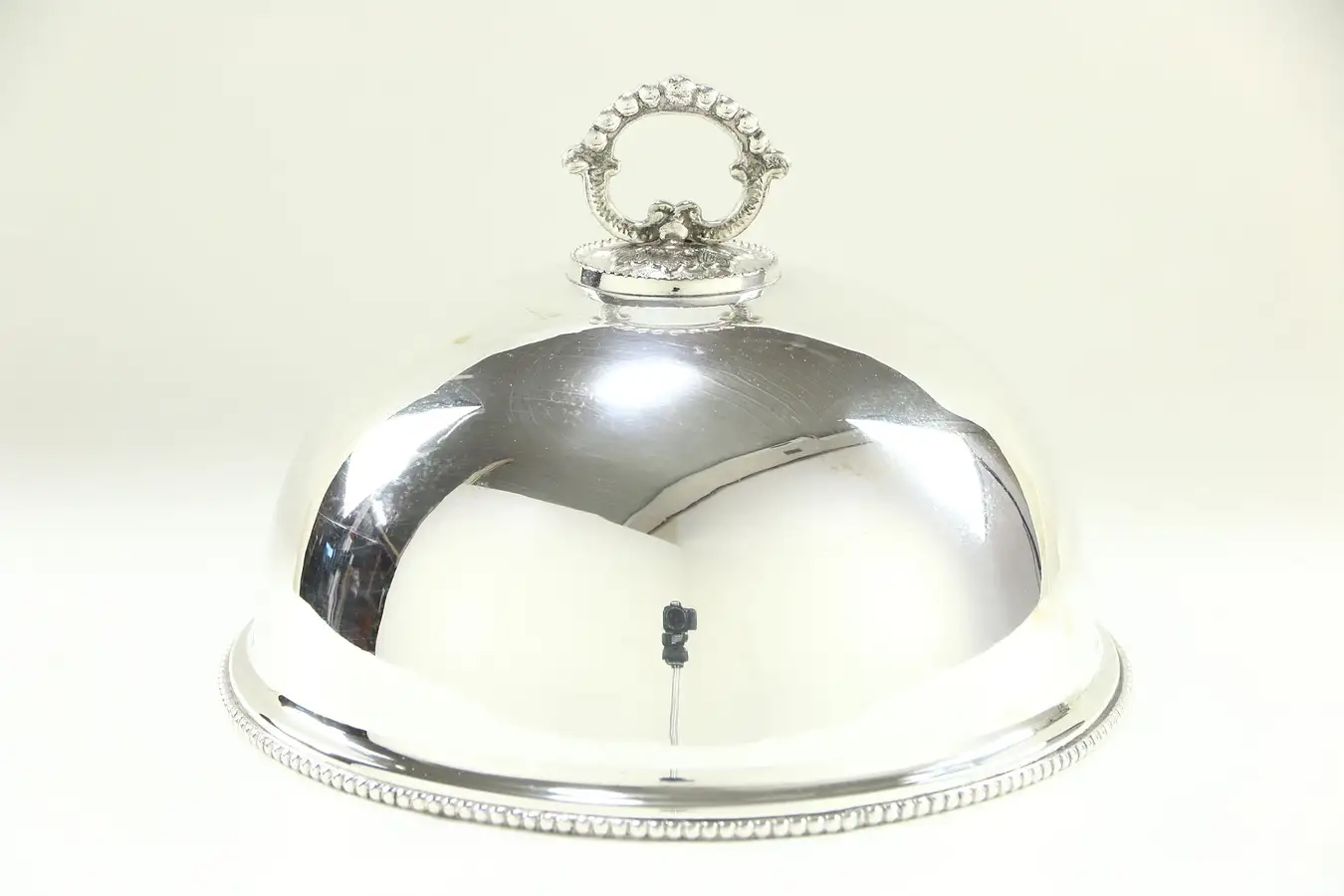 Main image of Silverplate Antique Plate Size Serving Dome