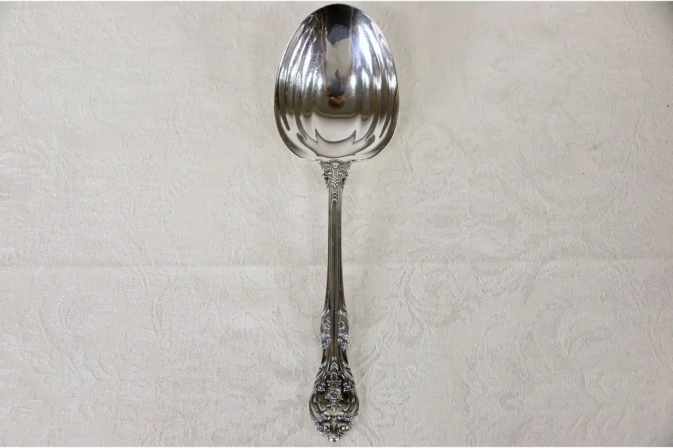 Main image of King Edward Gorham Sterling Silver Sugar Shell Shape Serving Spoon, No Mono