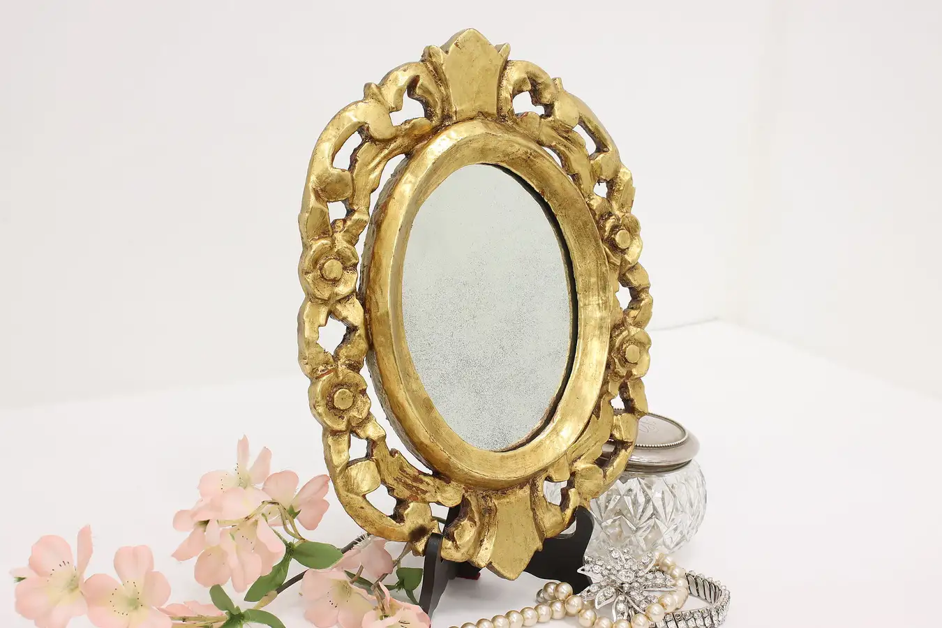 Main image of Traditional Vintage Carved Gilt Wall Mirror, Flowers