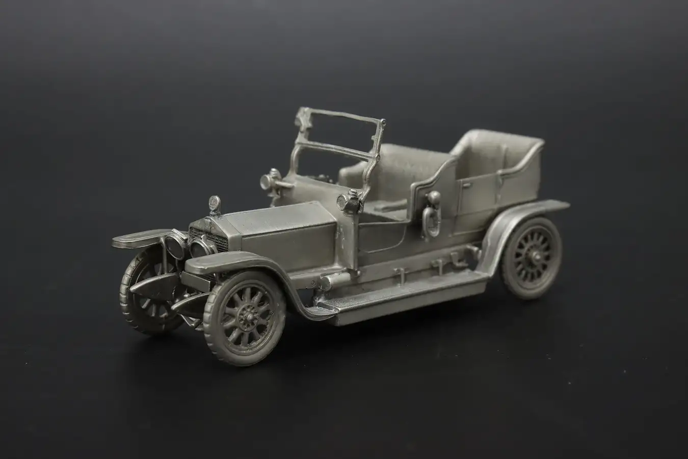 Main image of Danbury Mint Vintage Pewter 1907 Rolls Royce Ghost Car Model