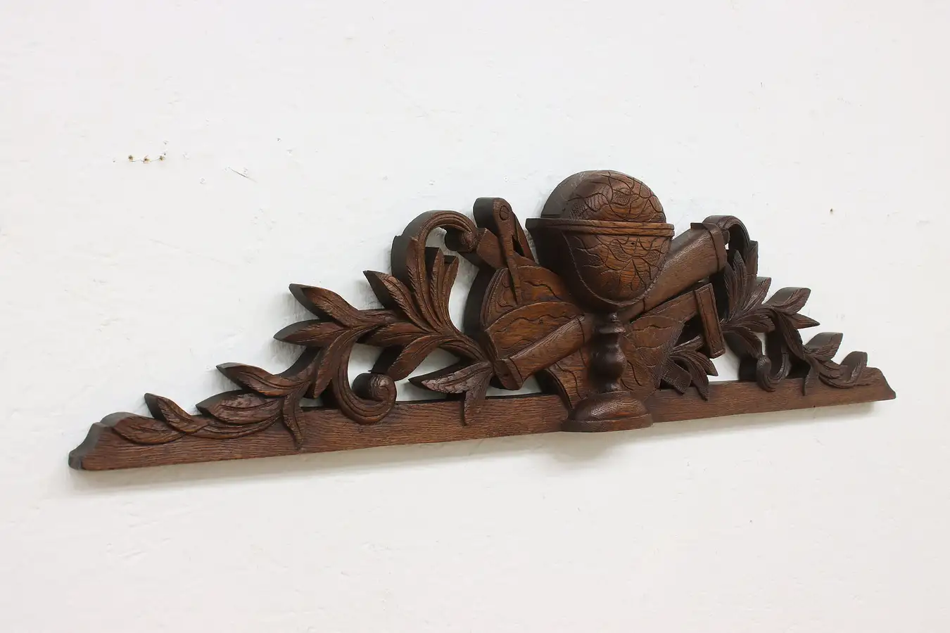 Main image of Renaissance Antique Carved Oak Globe & Compass Salvage Crest