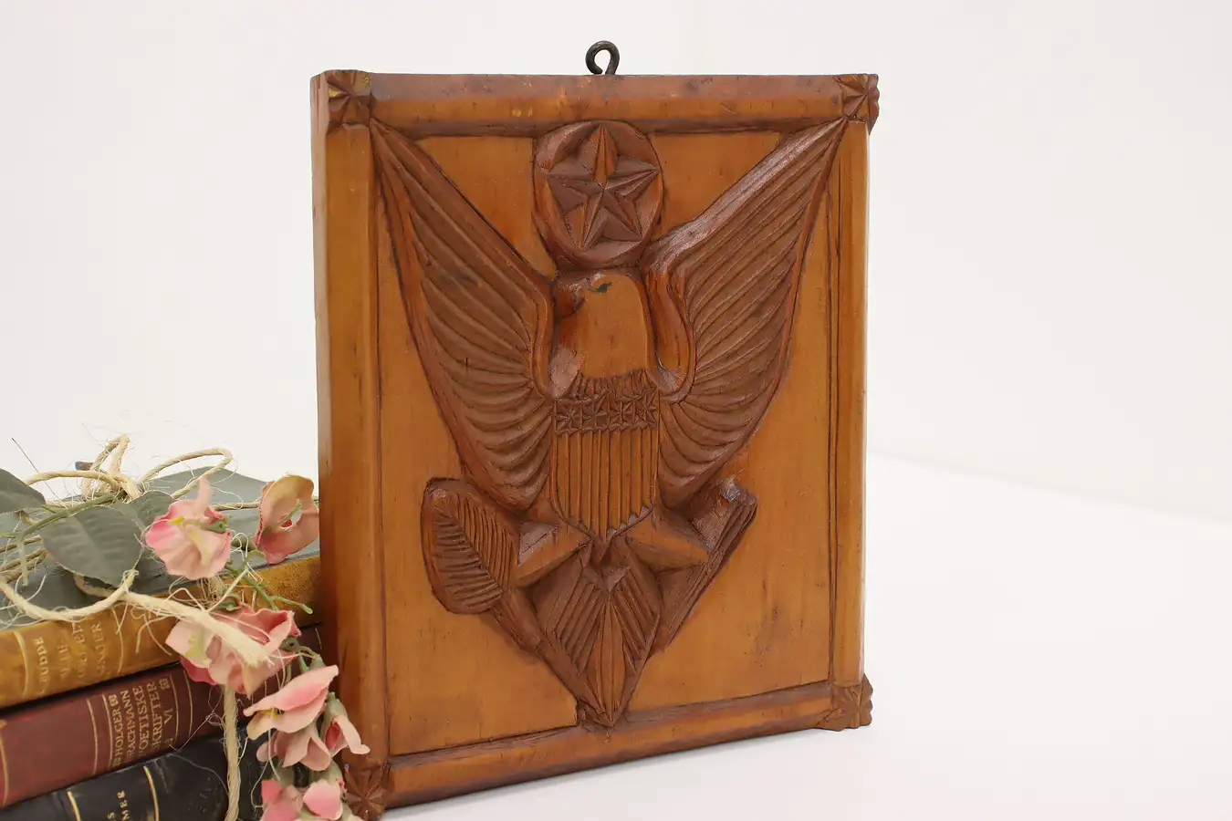 Main image of American Great Seal Vintage Carved Pine Wall Plaque 9"