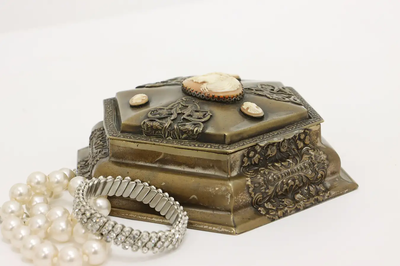 Main image of Nickel & Brass Antique Jewelry Box Cameos Tausca