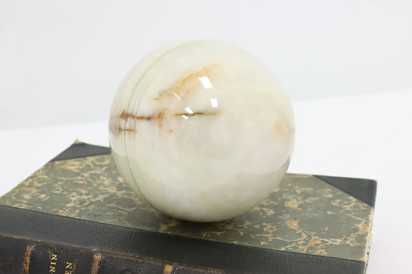 Main image of Genuine Onyx Vintage 4.5" Ball or Sphere
