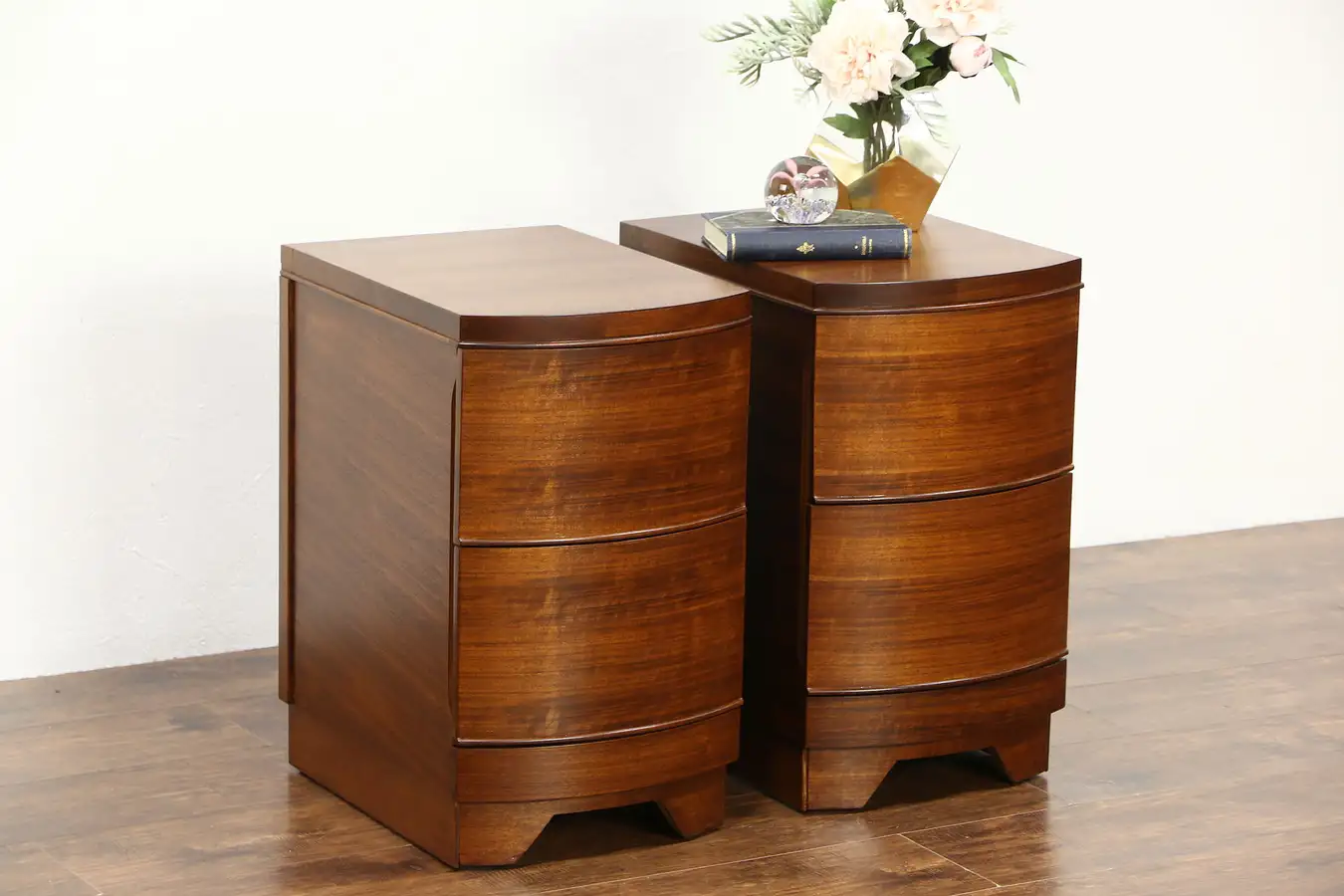 Main image of Pair Midcentury Modern 1950's Vintage Nightstands