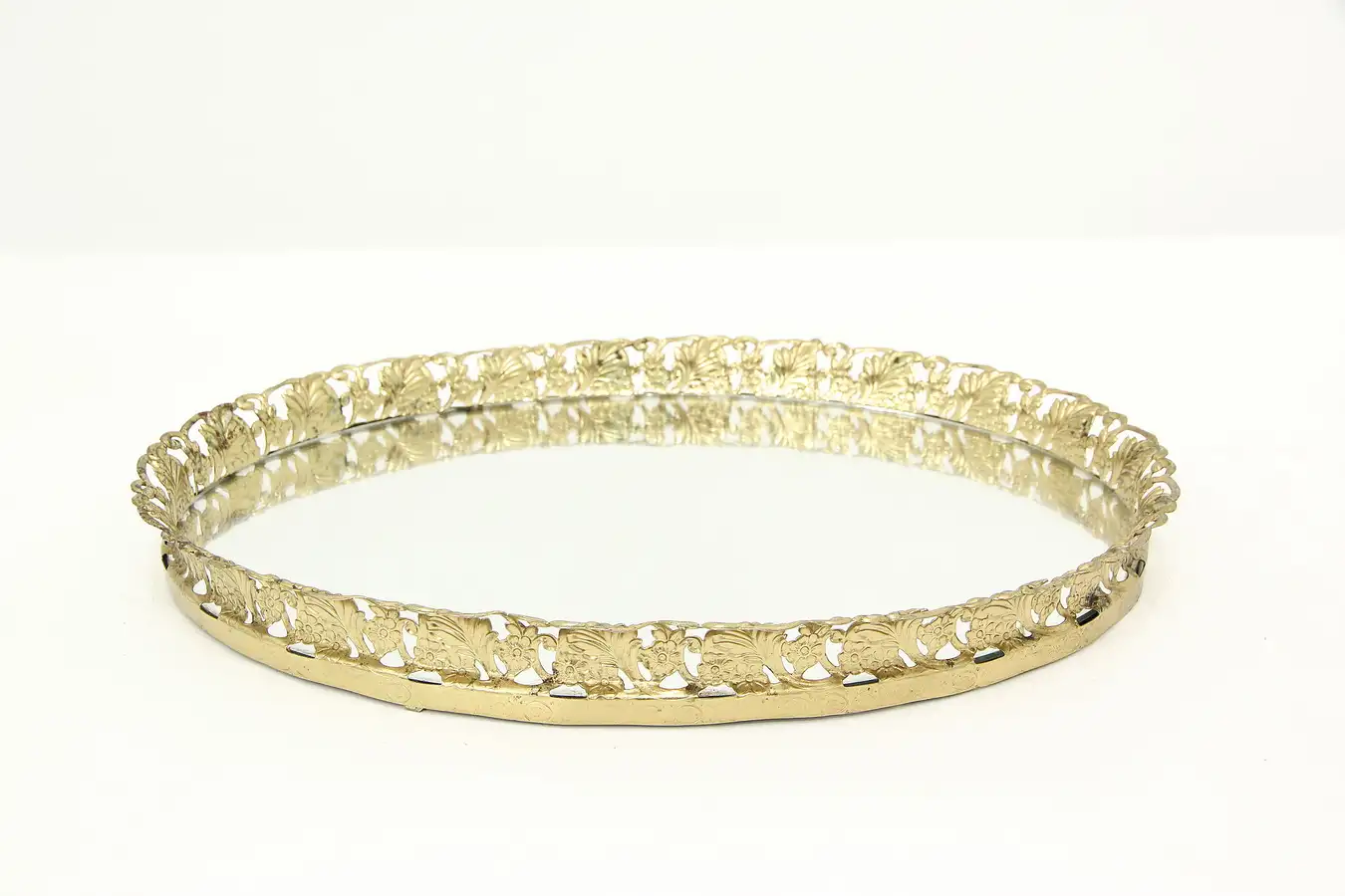 Main image of Vintage Oval Boudoir Perfume, Jewelry Mirror Tray